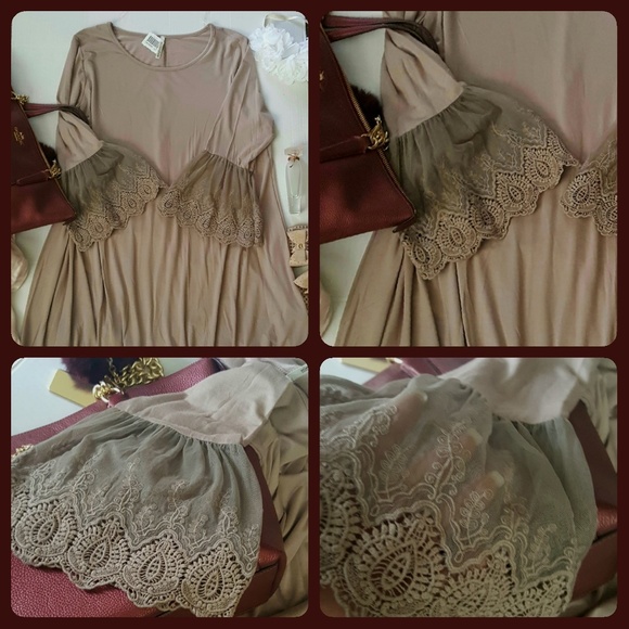 Dresses & Skirts - 💕 High Low Dress💕 LACE BELL SLEEVES ~ NWT